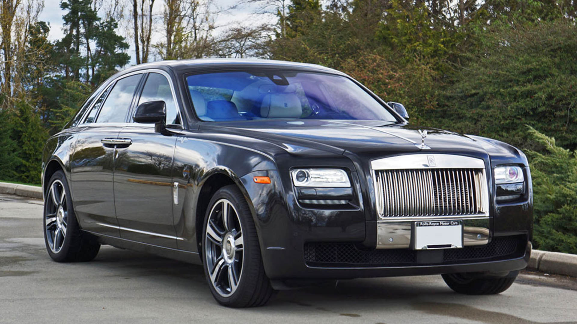 2014 RollsRoyce Ghost Specs Price MPG  Reviews  Carscom